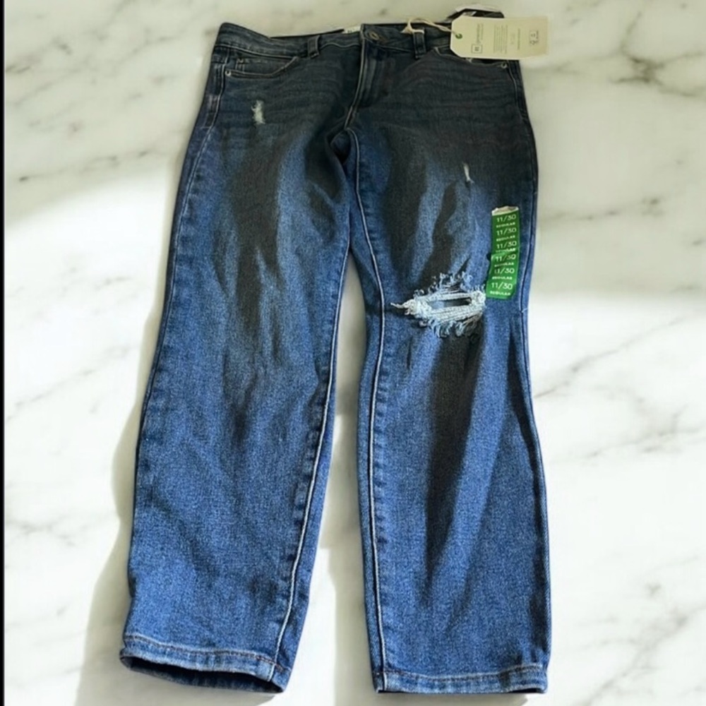 RE generation by Celebrity Pink Jeans